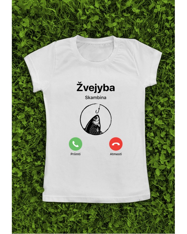Marškinėliai su užrašu "Žvejyba skambina"
